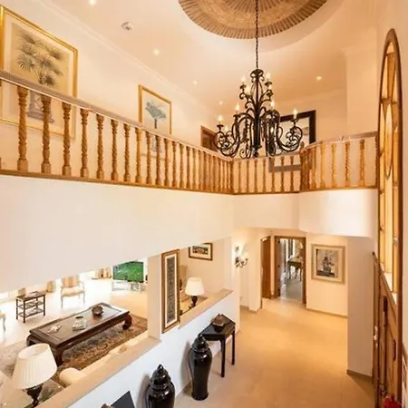 Senna - 4 Bedroom Luxury - Well Furnished Interior - Great Pool Area *