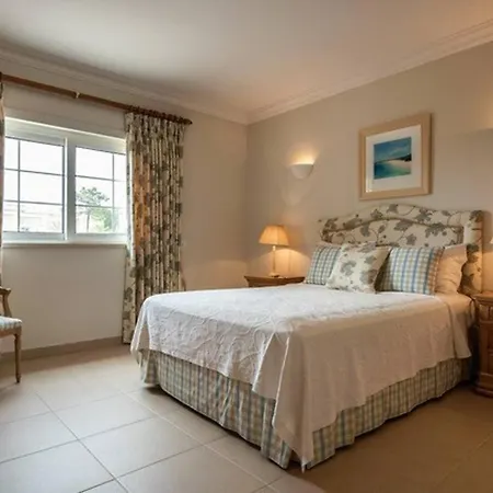 Senna - 4 Bedroom Luxury - Well Furnished Interior - Great Pool Area *